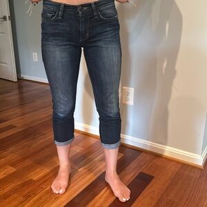 Joes Jeans mid rise straight leg crop size 26